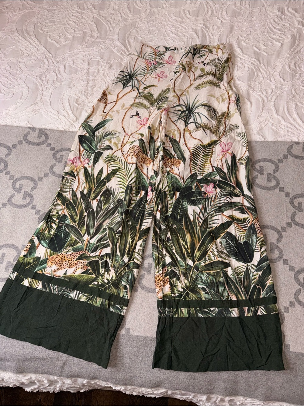 H&M Tropical Print Wide-Leg Pants - White/Green - Picture 2 of 12